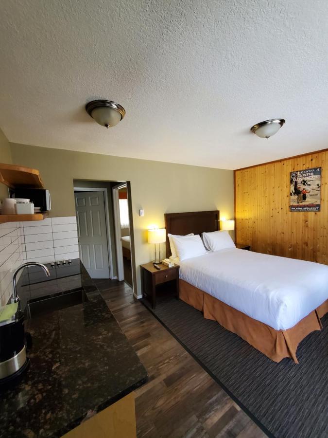 Alpine Inn & Suites เนลสัน ภายนอก รูปภาพ