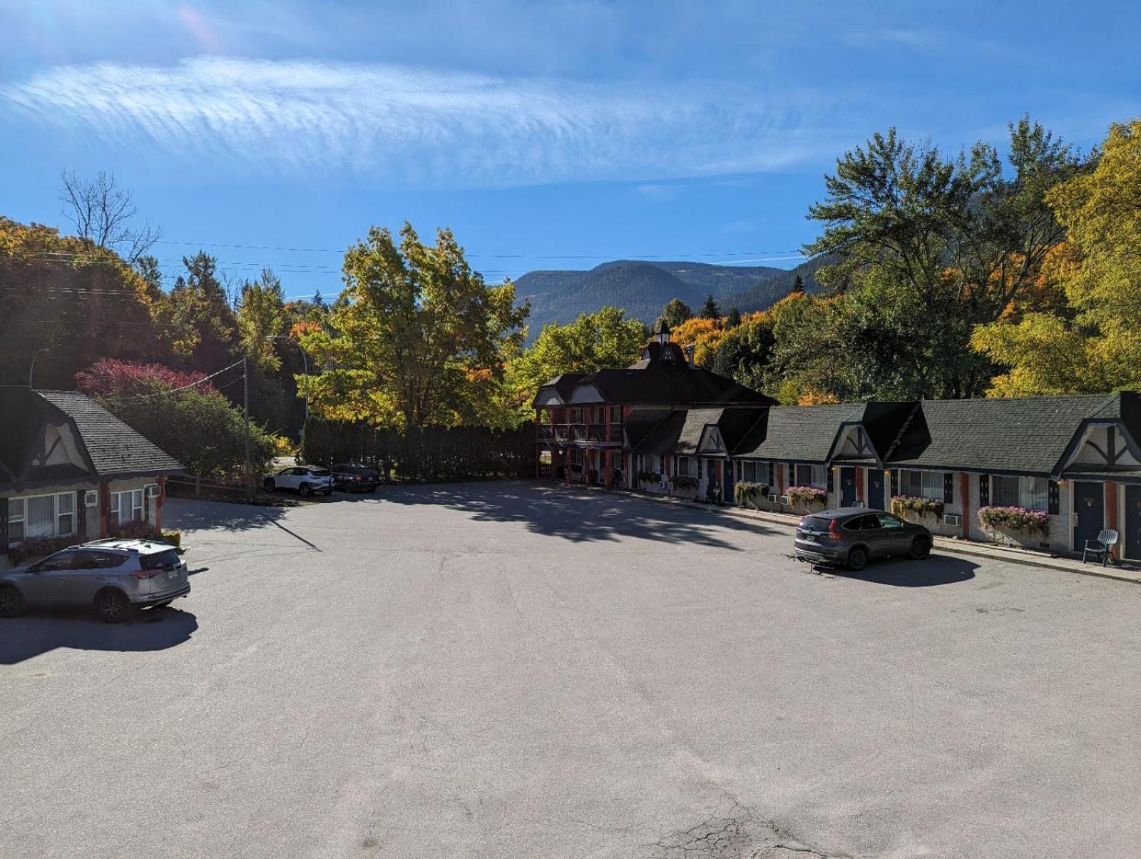 Alpine Inn & Suites เนลสัน ภายนอก รูปภาพ